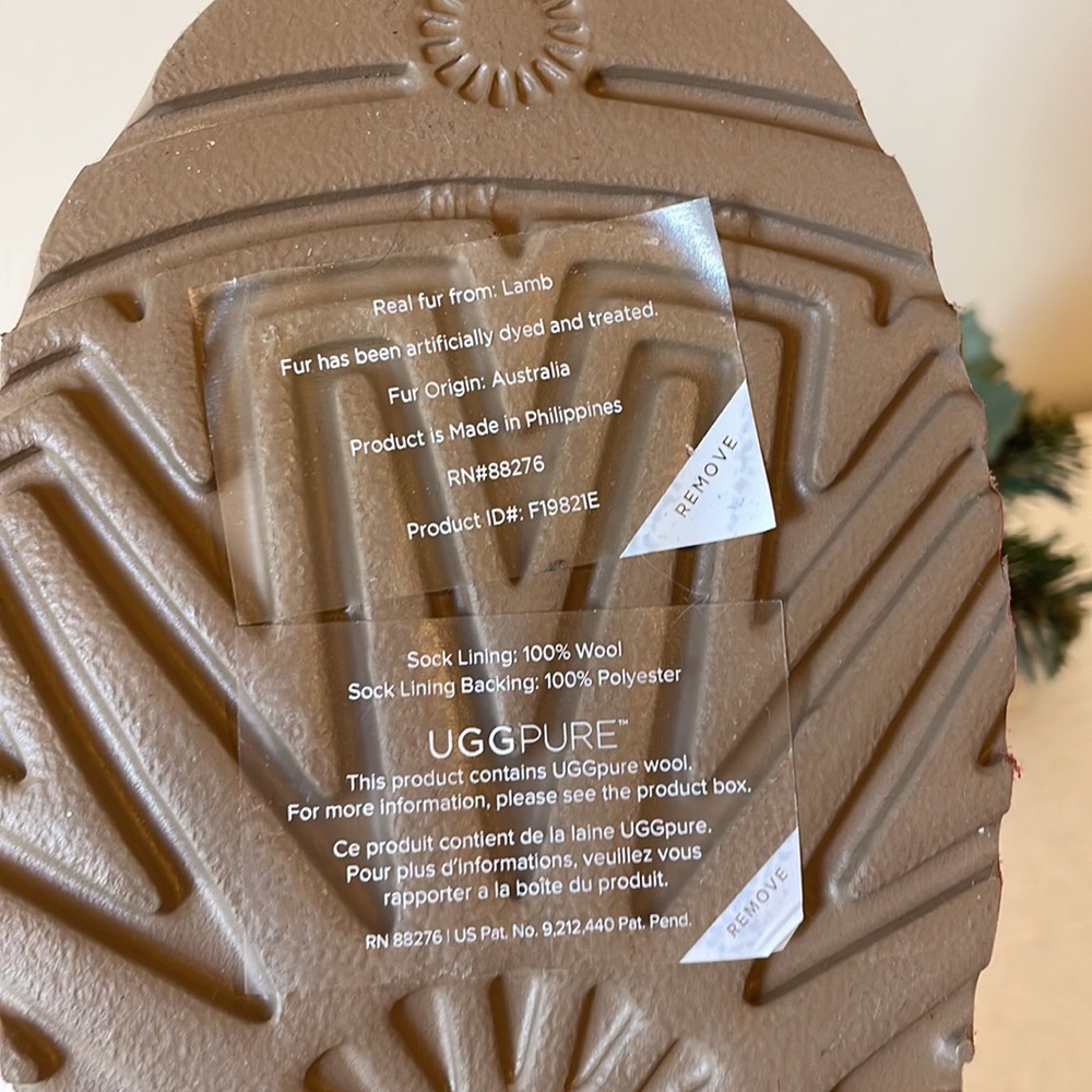 NEW🎁✨UGG Classic Ultra Mini Boot - Picture 10 of 12